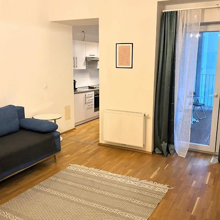 וינה Casa Nostra - Ruhige Stadtwohnung Mit Balkon מראה חיצוני תמונה